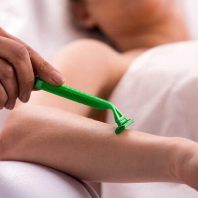 ⁦סכין גילוח חד פעמי | עלמה⁩ – תמונה ⁦3⁩