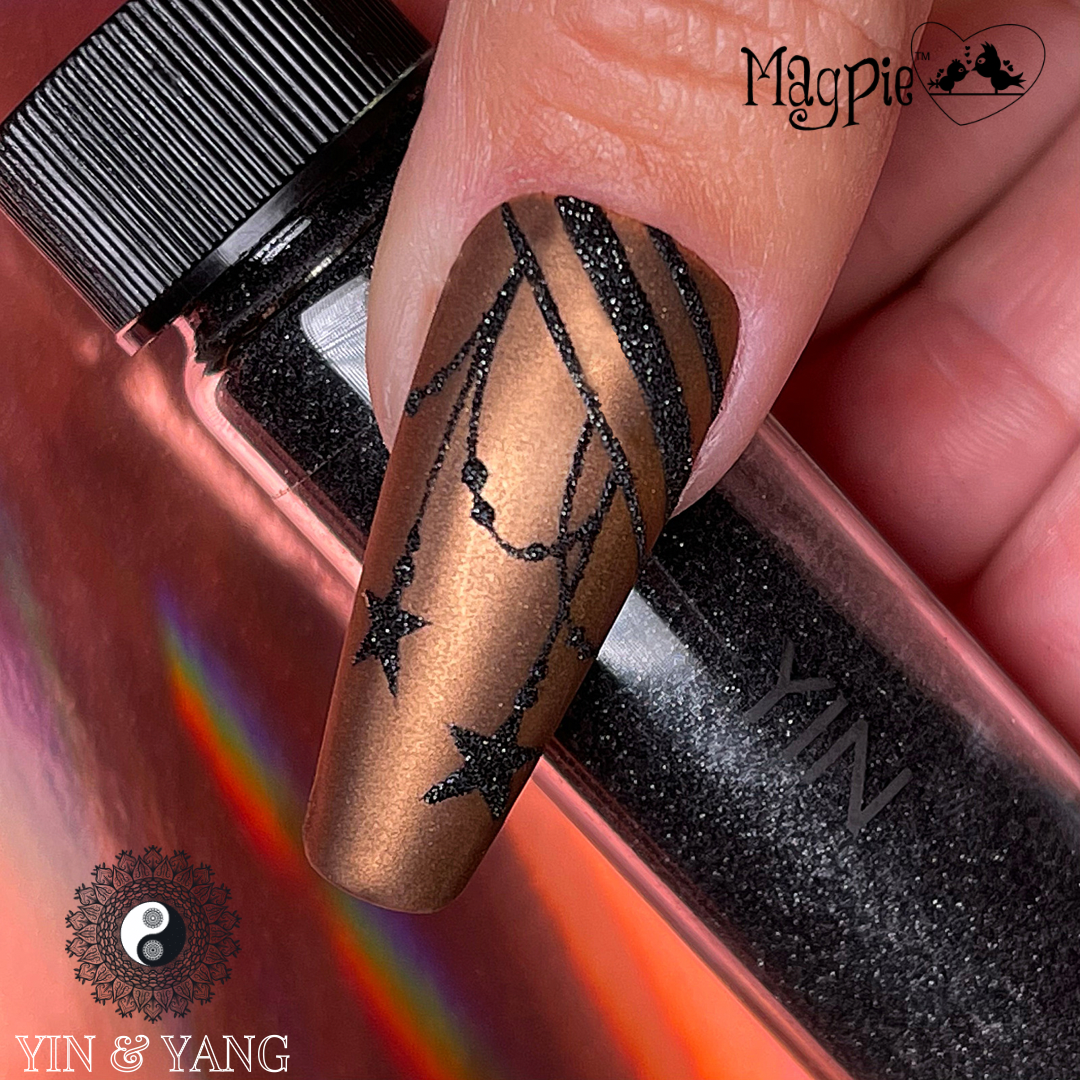 נצנצים | YIN | Magpie