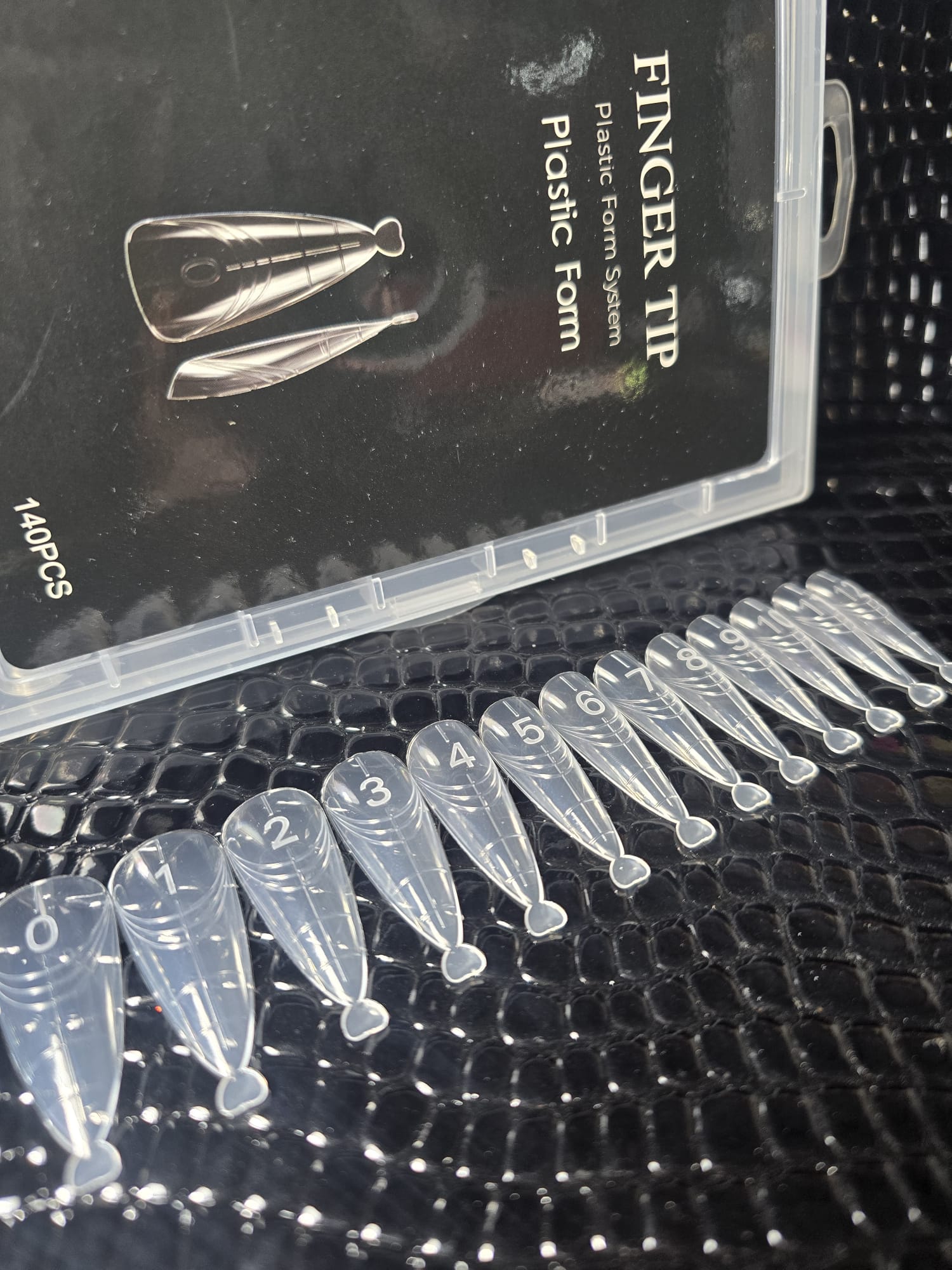 טיפס הפוך | שקד